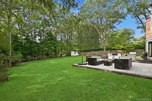 8 Philson Ct, Commack, NY 11725 - Photo 40