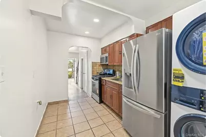 3312 Paulding Avenue #A, Bronx, NY 10469 - Photo 4