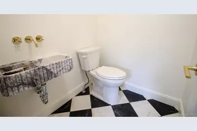 8 James Place, Port Jervis, NY 12771 - Photo 16