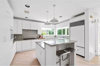 40 Fulton Avenue, Atlantic Beach, NY 11509 - Photo 8