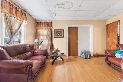 9058 180 Street, Jamaica, NY 11432 - Photo 4