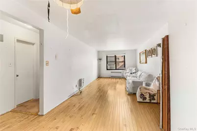 87-40 Francis Lewis Boulevard #B42, Queens Village, NY 11427 - Photo 4
