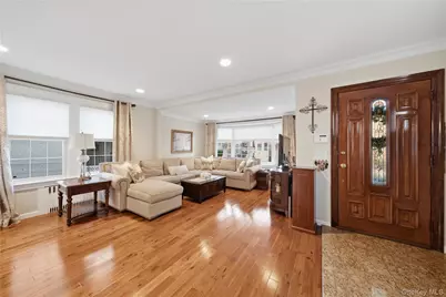 88-21 79th Avenue, Glendale, NY 11385 - Photo 4