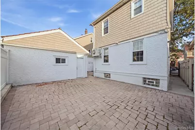 88-21 79th Avenue, Glendale, NY 11385 - Photo 18