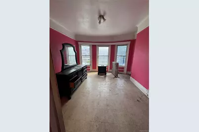 637 Baker Avenue, Bronx, NY 10460 - Photo 14