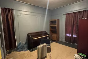 637 Baker Ave, Bronx, NY 10460 - Photo 10