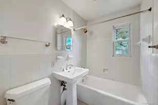 277 Crest Dr, Tarrytown, NY 10591 - Photo 26