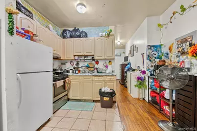 945A Herkimer Street, Brooklyn, NY 11233 - Photo 18