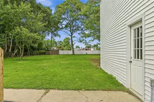 930 Tooker Ave, West Babylon, NY 11704 - Photo 26