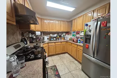 144-77 Barclay Avenue #4B, Flushing, NY 11355 - Photo 4
