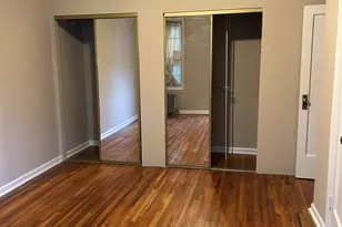 758 Brady Ct, Bronx, NY 10462 - Photo 8