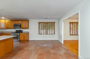 37 W Woodside Ave, Patchogue, NY 11772 - Photo 12