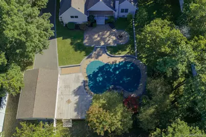 37 W Woodside Avenue, Patchogue, NY 11772 - Photo 44
