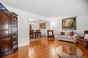 12 Brooktree Ct, Bohemia, NY 11716 - Photo 20