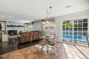 12 Brooktree Ct, Bohemia, NY 11716 - Photo 14
