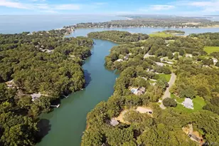 1345 Long Creek Dr, Southold, NY 11971 - Photo 14