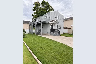459 Roquette Avenue, Floral Park, NY 11001 - Photo 2