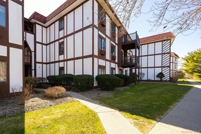 10 Skyline Drive #10, Fishkill, NY 12524 - Photo 18