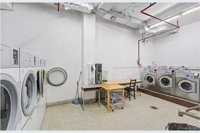 60 Henry Street #15F2, New York, NY 10002 - Photo 8
