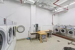 60 Henry St, New York, NY 10002 - Photo 8