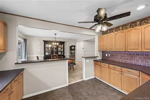 23 Wedgewood Dr, Coram, NY 11727 - Photo 12