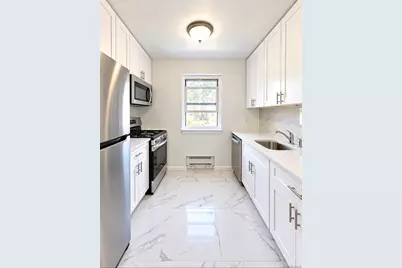 14944 Melbourne Avenue #A, Flushing, NY 11367 - Photo 8