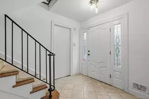 83 Edgepark Rd, White Plains, NY 10603 - Photo 4