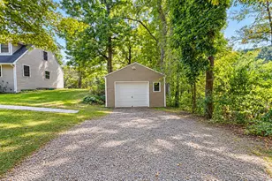 1015 Cold Spring Rd, Clinton Corners, NY 12514 - Photo 2