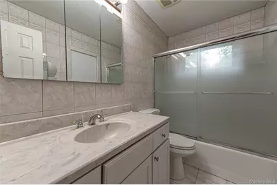 7 Don Lane, Hauppauge, NY 11788 - Photo 10