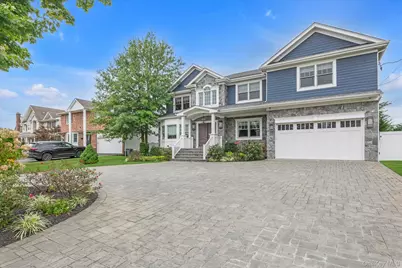 100 Lake End Road, Merrick, NY 11566 - Photo 2