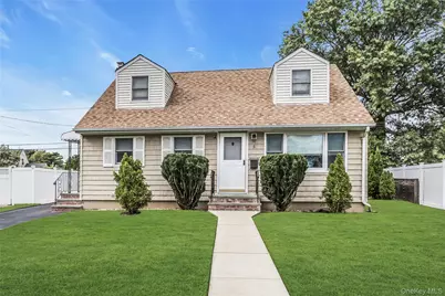 5 Plover Lane, Hicksville, NY 11801 - Photo 1