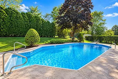 4 Letts Circle, Monroe, NY 10950 - Photo 2