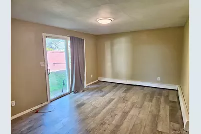[Address not provided], Babylon, NY 11704 - Photo 8