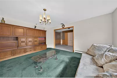 9 Groton Lane, Coram, NY 11727 - Photo 10