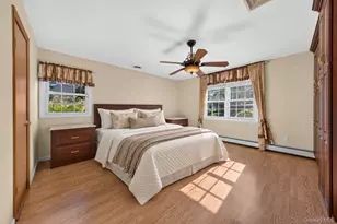 9 Groton Ln, Coram, NY 11727 - Photo 20