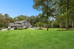 4 Saddle Brook Ln, Manorville, NY 11949 - Photo 20