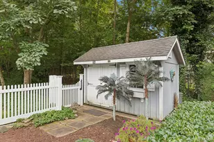 4 Saddle Brook Ln, Manorville, NY 11949 - Photo 24