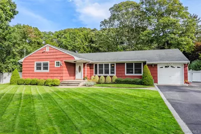51 Beachfern Road, Center Moriches, NY 11934 - Photo 2