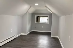 122 Dehnhoff Ave, Freeport, NY 11520 - Photo 10