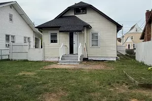 122 Dehnhoff Ave, Freeport, NY 11520 - Photo 24