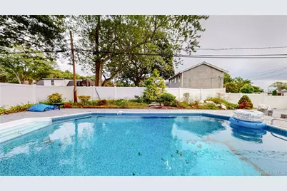 41 Campus Drive, Farmingville, NY 11738 - Photo 28