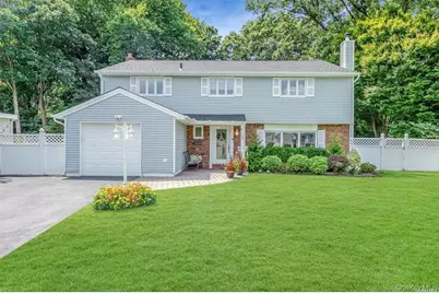 23 Barry Drive, Glen Cove, NY 11542 - Photo 1