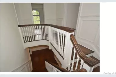 2 Arleigh Road, Great Neck, NY 11021 - Photo 4