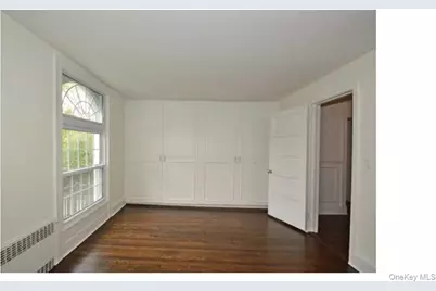 2 Arleigh Road, Great Neck, NY 11021 - Photo 14