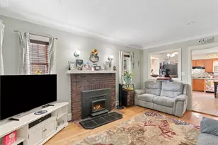 34 Adams St, Poughkeepsie, NY 12601 - Photo 10