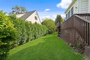 127 Ralph Ave, White Plains, NY 10606 - Photo 32