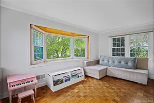 127 Ralph Ave, White Plains, NY 10606 - Photo 14