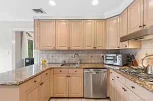 1650 James St, Merrick, NY 11566 - Photo 18
