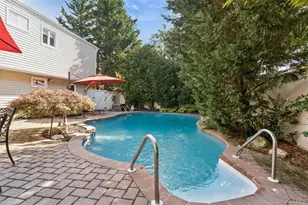 1650 James St, Merrick, NY 11566 - Photo 6