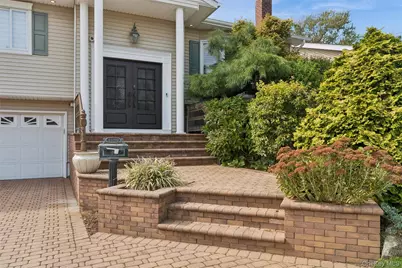 1650 James Street, Merrick, NY 11566 - Photo 4